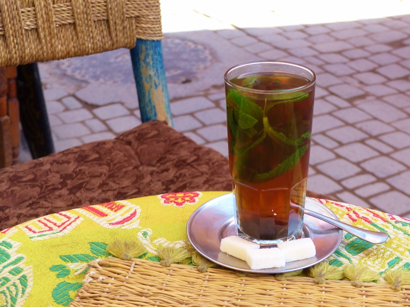 Marrakech thé à la menthe coloré